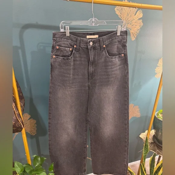 Levis Ribcage Jeans - Picture 3 of 7